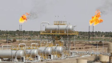 العراق يعدل الاتفاقات مع شركات أجنبية بشأن الانتاج في قطاع النفط