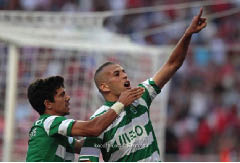 الجزائري إسلامي يتألق في الدوري البرتغالي