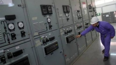 الطاقة النيابية تعترض على خصخصة الكهرباء وتطالب بإيقافها