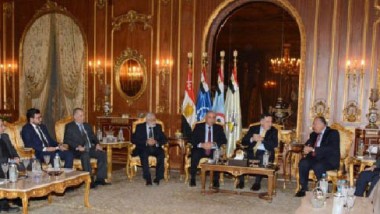 قادة ليبيون يتوصلون لاتفاق في القاهرة على إجراء انتخابات بحلول 2018