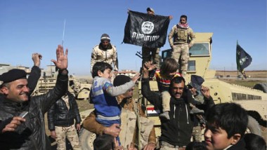 القوّات المشتركة تحرر جامع الباشا وسوقين في أيمن الموصل وتقتل 37 من عناصر داعش