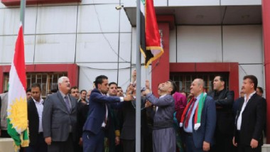 قرار رفع علم كردستان في كركوك يهدد “التعايش السلمي” بالمحافظة