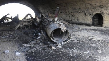 الولايات المتحدة تستهدف مطاراً عسكرياً سورياً بـ 59 صاروخاً ومقتل ستة أشخاص