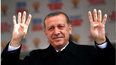 بعد فوزه بـ«معركة الدستور»ما الذي سيجنيه أعداء أردوغان؟