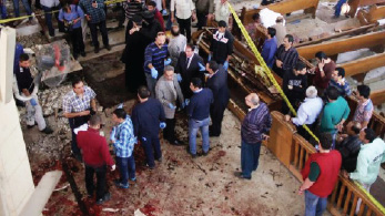 انفجاران في كنيستين بطنطا والإسكندرية يودي بعشرات القتلى والجرحى