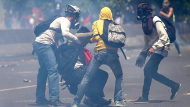 ارتفاع عدد قتلى احتجاجات فنزويلا  إلى ما لا يقل عن 42