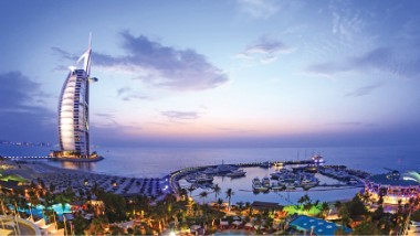 الخليج: 2.5 مليار دولار لمشاريع سياحية