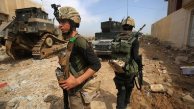 قتل وأسر أكثر من 20 داعشياً والاستيلاء على أسلحة وأعتدة غربي الموصل