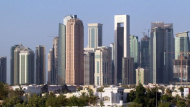 السعودية والإمارات والبحرين تخفف إجراءاتها المشددة على قطر