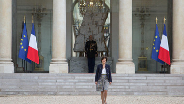وزيرة الدفاع الفرنسية تستقيل بعد شهر على تعيينها