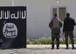 الصراع بين القاعدة وداعش شق صفوف «الجهاديين» في العالم