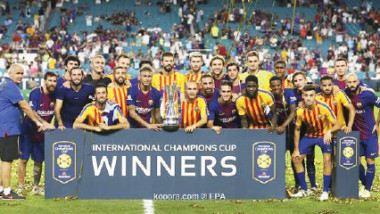برشلونة يسقط ريال مدريد ويتوّج بالكأس الدولية للأبطال