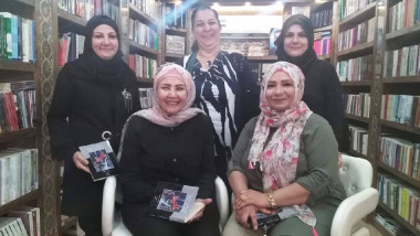 حفل توقيع رواية حب في زمن الغياب في “قهوة وكتاب”