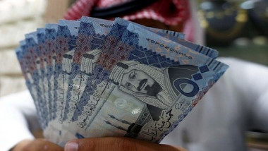 السعودية تواجه تراجع أسعار النفط بخصخصة القطاع العام