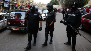 الأمن المصري يقتل 9 يشتبه  أنهم  ارهابيين بالجيزة