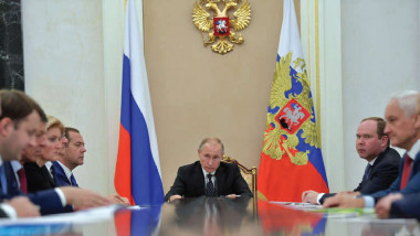 بوتين: الاقتصاد الروسي تجاوز الأزمة
