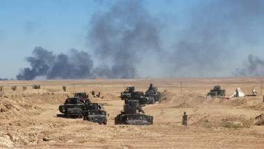القوات المشتركة تكثّف انتشارها في الصحراء الغربية لمحافظة الأنبار استعداداً لتحرير آخر ملاذات “داعش”