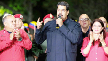 الرئيس الفنزويلي يعلن فوز حزبه في الانتخابات المحلية والمعارضة ترفض النتائج