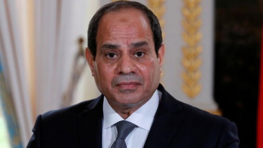 مصر تعيّن رئيساً جديداً لأركان الجيش وتغيّر قيادات في الشرطة