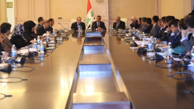 أمين مجلس الوزراء يعلن اقبال  العراق على حركة استثمارات واسعة