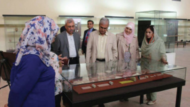 زيارات لوفود سياحية من الصين وباكستان إلى المتحف العراقي