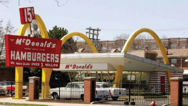 متحف أميركي يعرض على ماكدونالدز  الحفاظ على أول نسخة من المطعم