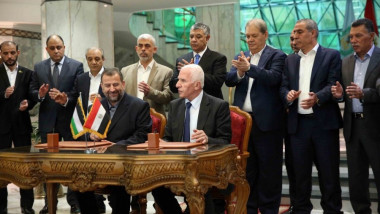 وفود الفصائل الفلسطينية تتوجه الى القاهرة لمناقشة اتفاق المصالحة