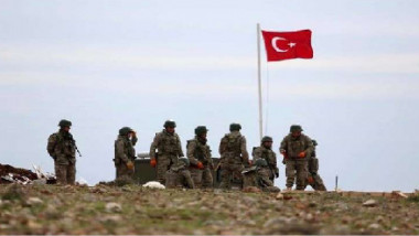 تركيا تواصل هجومها في سوريا ودول كبرى تطالبها بضبط النفس