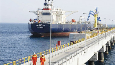العراق ينضم إلى الإمارات وقطر في دعوة استمرار خفض إنتاج النفط