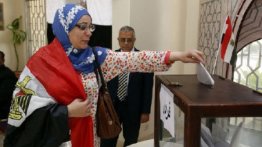 من أوراق الانتخابات البرلمانية المصرية: تفتت الأحزاب العلمانية وهزيمتها