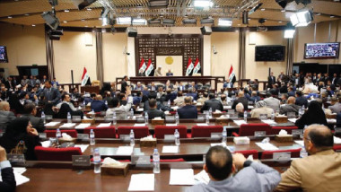 القانونية النيابية تدعو البرلمان لعدم التورط بتمديد أعماله