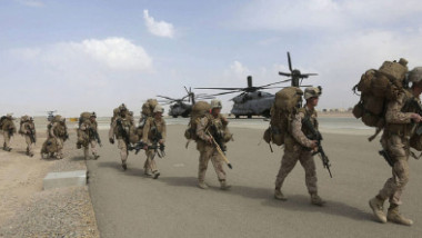 جنرال أميركي: القوّات العراقية غدت صلبة ومن الغرور ادعاء مساعدتها