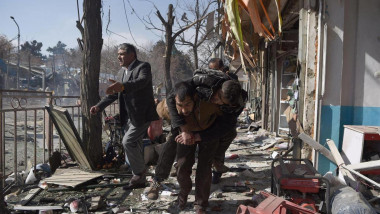54 قتيلا وأكثر من 100 جريح بتفجيرين في أفغانستان