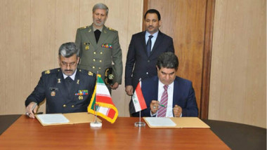 العراق وإيران يبحثان تطوير منظومة الاتصالات وقطّاع البريد