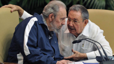 بعد مضي 6 عقود في حكم بلا منازع  كوبا تستعد لطي صفحة الأخوين كاسترو