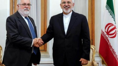 إيران تمهل أوروبا 6 أيام تقدم فيها حلولا بشأن الاتفاق النووي
