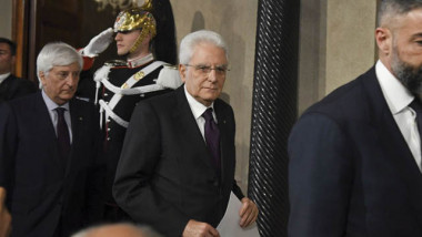 إيطاليا تغرق في أزمة سياسية مع احتمال العودة إلى صناديق الاقتراع