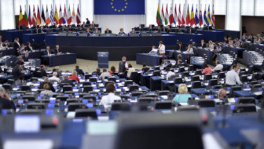 اليونان تحذر من خروج بريطانيا من الاتحاد الأوروبي دون صفقة