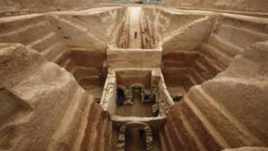 اكتشاف مقبرة بعد 1300 سنة
