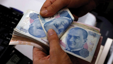 تركيا تستعد للإعلان عن خطة اقتصادية لمكافحة التضخم