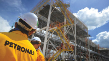 بتروناس الماليزية تواصل تطويرها الغراف  النفطي لاستهداف 230 ألف برميل يومياً