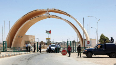 العراق والأردن يتفقان على فتح الحدود البرية  أمام حركة النقل في شباط المقبل