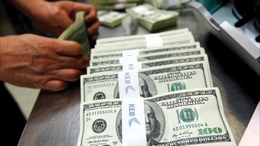 116 مليون دولار مبيعات المركزي العراقي