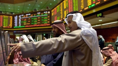 الأسواق الخليجية تتراجع بعد عمليات التخريب قرب سواحل الفجيرة