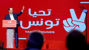 «تحيا تونس» حديث النشأة ينتخب  رئيس الوزراء الشاهد رئيسا له