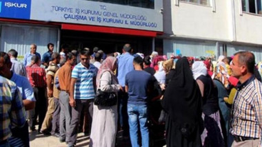 تراجع البطالة في تركيا إلى 14.1 %