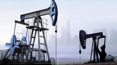 الصراع في الخليج يدفع أسعار النفط للتقلب