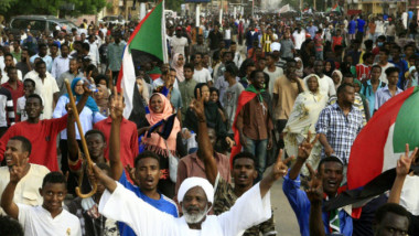 حركة الاحتجاج السودانية تدعو  إلى عصيان مدني يشمل البلاد في 14 تموز