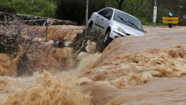 امطار موسمية غزيرة تقتل  113 شخصا شمالي الهند