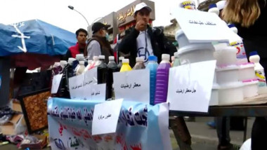 تواصل حملة دعم المنتجات الوطنية في ساحات التظاهر